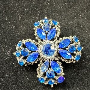 Weiss Vintage Elegant Blue Gemstone Brooch